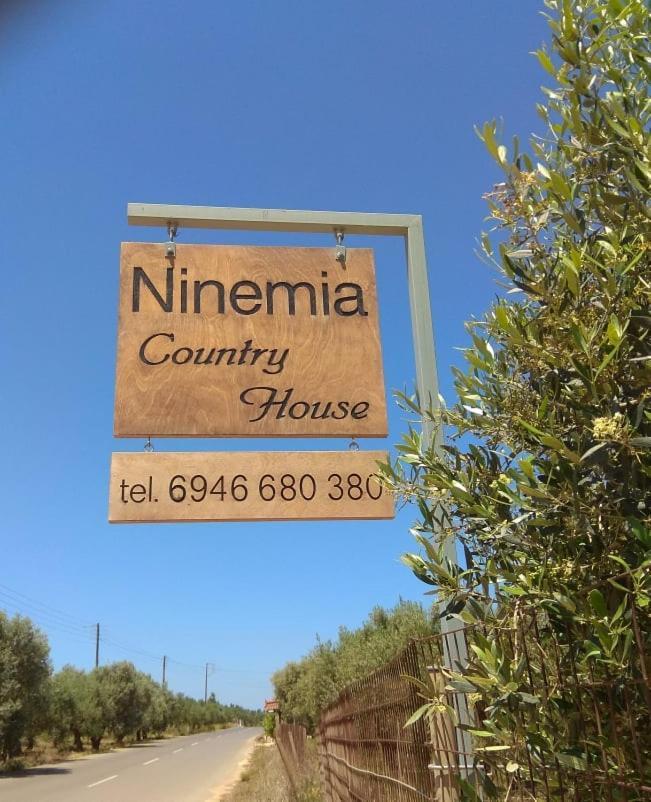 Ninemia Country House Villa Vromonerion Exterior photo